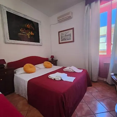 Apartment Red Nine - Stazione Tiburtina *